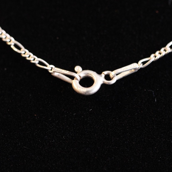 Sterling Silver seahorse necklace (SN0004) - Picture 3 of 10